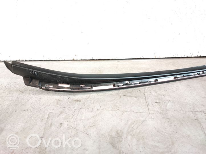 Mercedes-Benz E W213 Katon muotolistan suoja A2136900482