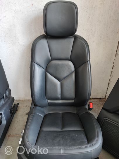 Porsche Macan Set interni 