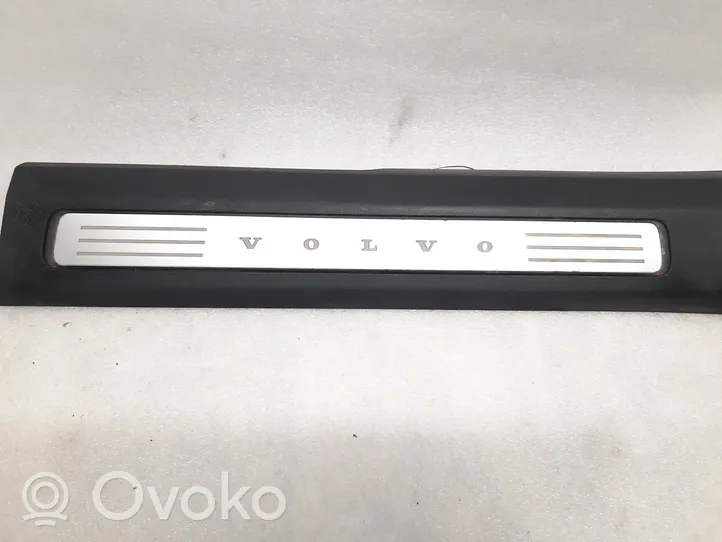 Volvo XC90 Listwa progowa przednia 31363649