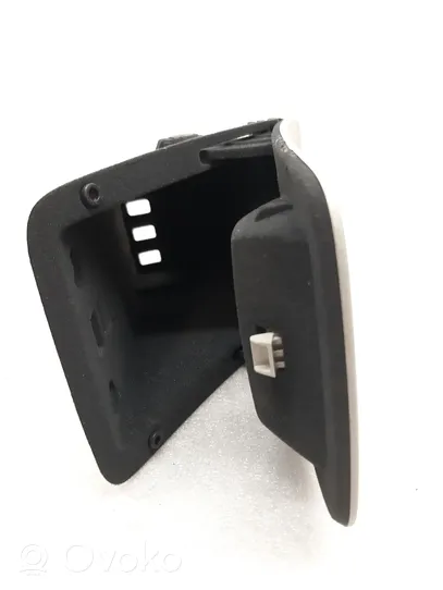 Volvo XC90 Glove box 31366376