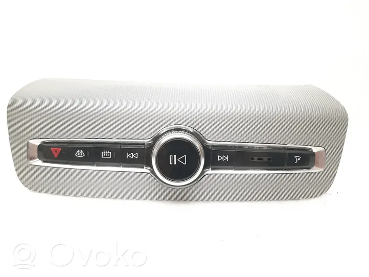 Volvo XC90 Panel radia 31366816