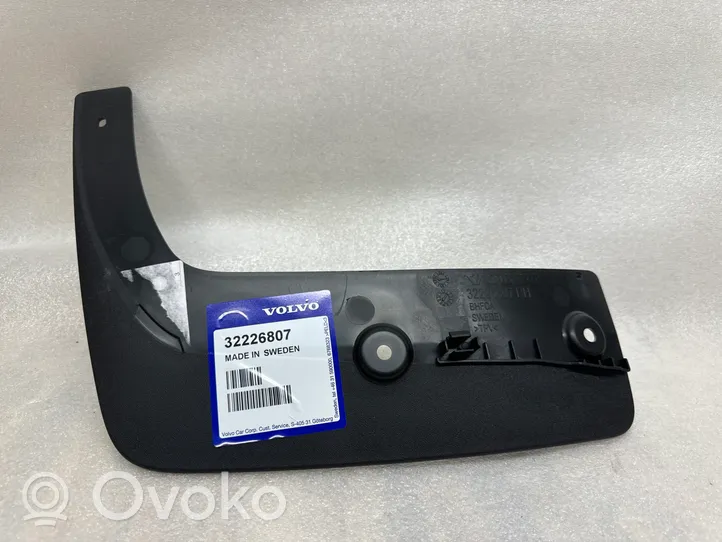 Volvo XC40 Parafango anteriore 32226807