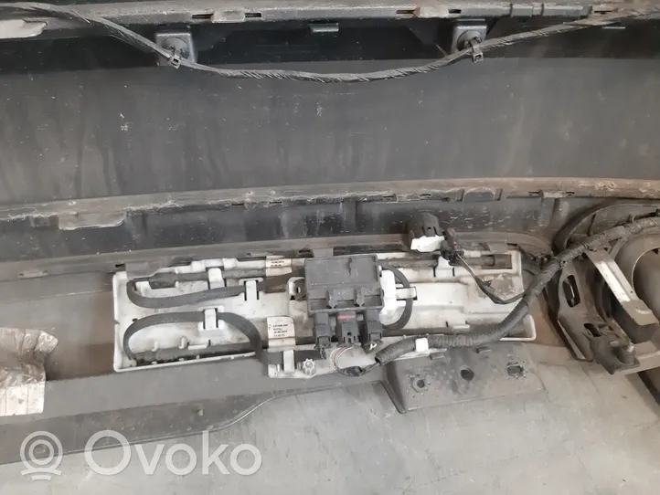 Volvo XC90 Zderzak tylny 31353430