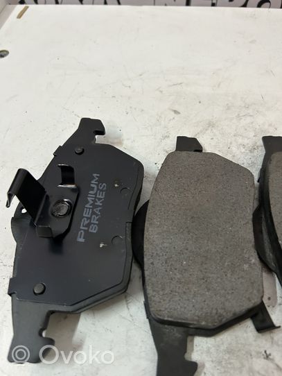 Opel Zafira A Brake pads (front) LP1731