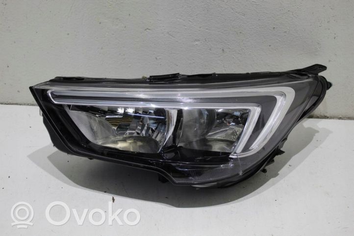 Opel Crossland X Lampa przednia 