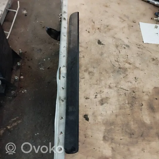 Volkswagen Touran I Front door trim bar 5K2858415B