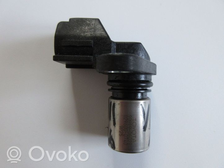 Toyota Yaris Czujnik pozycji wału rozrządu 9091905029