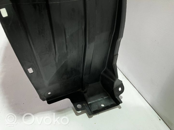 Toyota Yaris XP210 Rivestimento paraspruzzi passaruota anteriore 53875-K0020