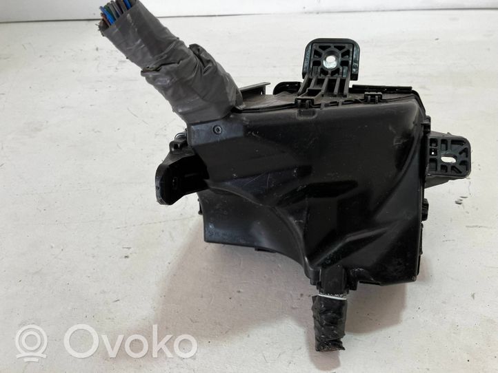 Toyota Yaris Boîte à fusibles 8266252801