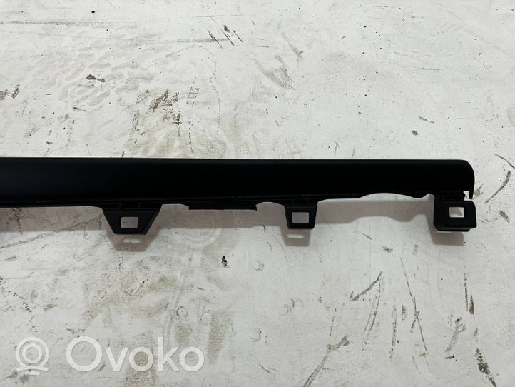 Toyota Auris E180 Panelės apdailos skydas (centrinis) 5541202430