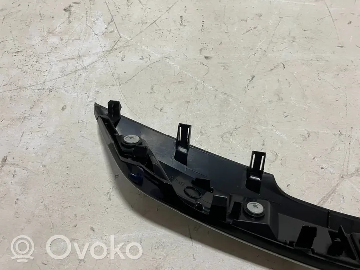 Toyota Auris E180 Rivestimento della maniglia interna per portiera anteriore 7664702020