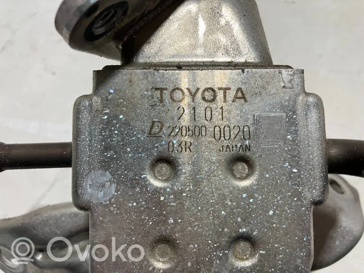 Toyota Yaris AGR Kühler Abgaskühler 2205000020