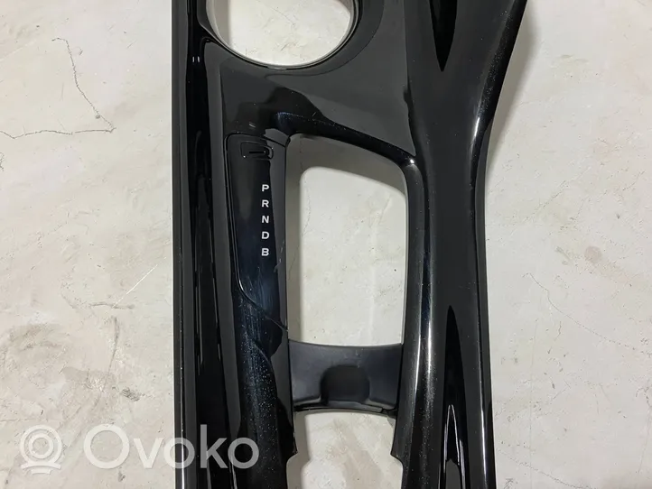 Toyota C-HR Rivestimento in plastica cornice della leva del cambio 58804F4011