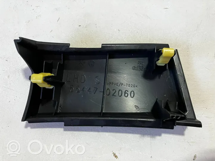 Toyota Auris E180 Muut kojelaudan osat 5544702060