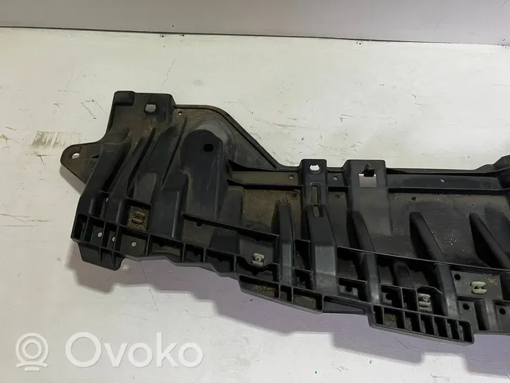 Toyota Auris E180 Bamperio dugno apsauga 5261802040