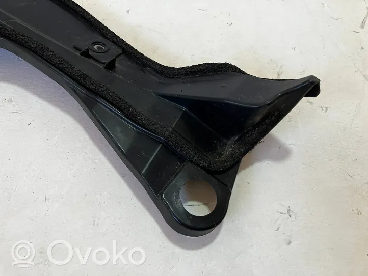 Toyota Auris E180 Supporto/guarnizione in poliuretano espanso del parafango 5382702170