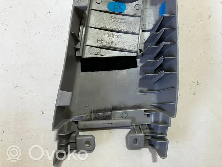 Toyota Auris E180 (B) pillar trim (top) 6242002220