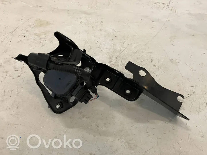 Toyota Auris E180 Pompe à eau de liquide de refroidissement g904052010