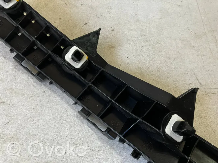 Toyota C-HR Soporte de montaje del parachoques trasero 52576F4010