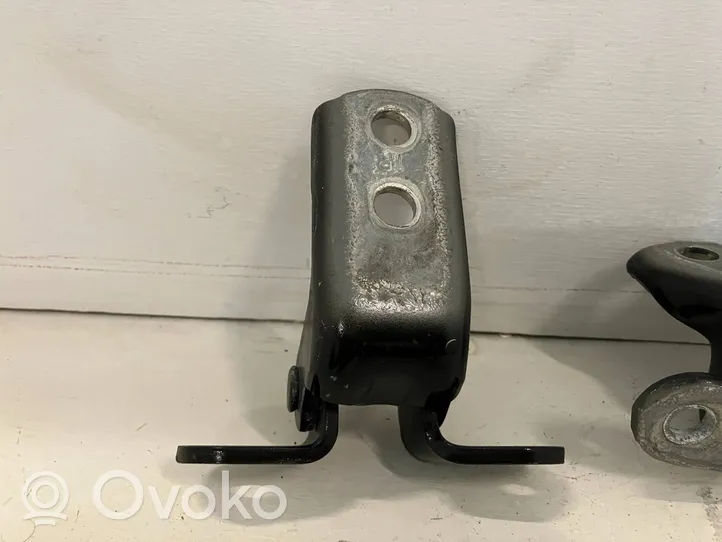 Toyota Prius+ (ZVW40) Front door hinge set 