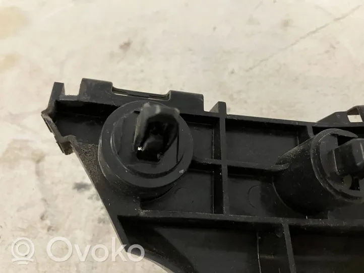 Toyota Auris E180 Support de montage de pare-chocs avant 5253602040