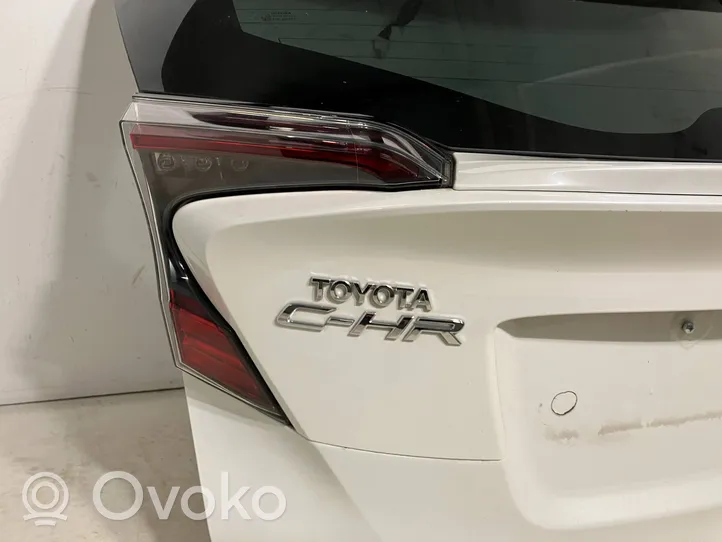 Toyota C-HR Aizmugurējais pārsegs (bagāžnieks) 