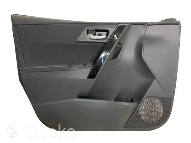 Toyota Auris E180 Rivestimento del pannello della portiera anteriore 