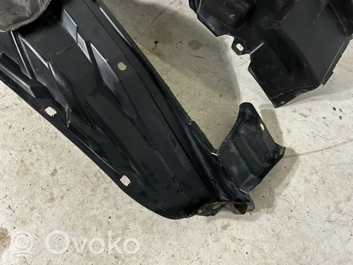 Toyota Auris E180 Rivestimento paraspruzzi passaruota anteriore 5387602460