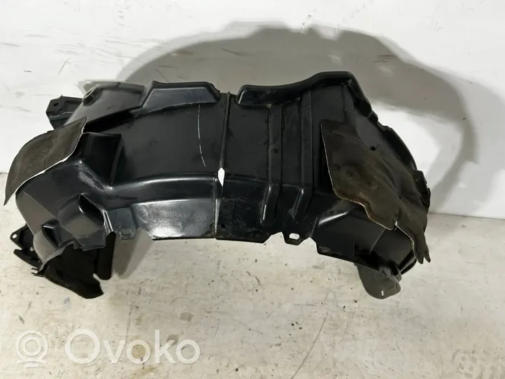 Toyota Auris E180 Etupyörän sisälokasuojat 5387602130