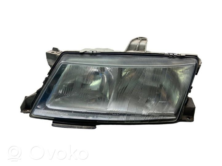 Saab 9-5 Lampa przednia E202A6024