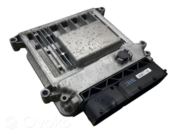 Hyundai i30 Sterownik / Moduł ECU 9001040164KC