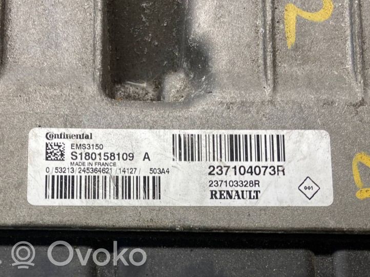 Renault Megane III Calculateur moteur ECU S180158109A