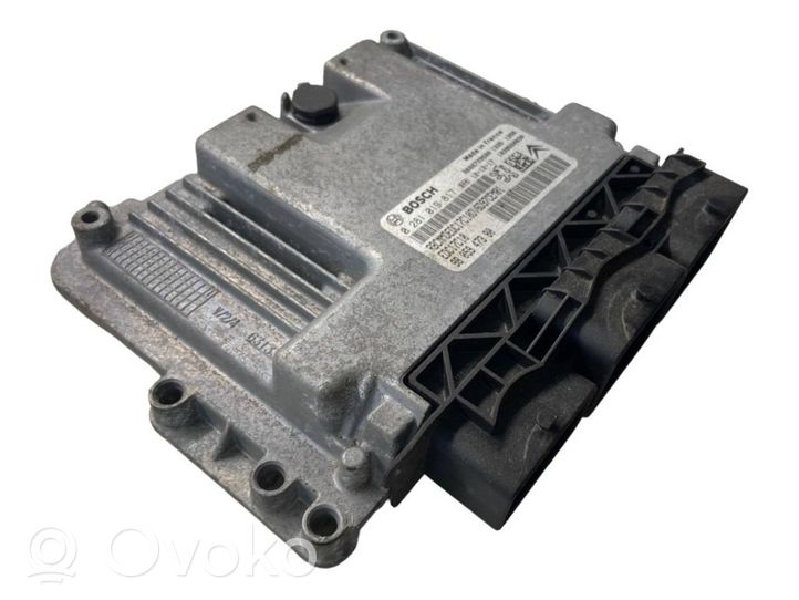 Peugeot Partner Sterownik / Moduł ECU 0281019817