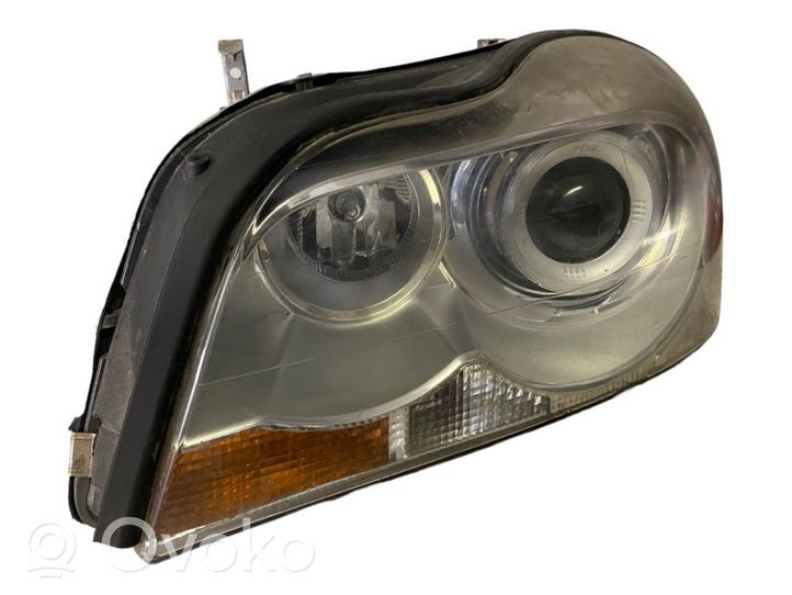 Volvo XC90 Lampa przednia 31217047