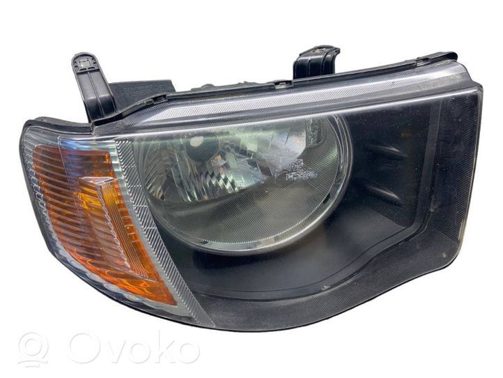 Mitsubishi L200 Lampa przednia 2141180R