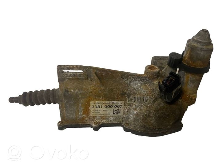 Mitsubishi Colt Clutch slave cylinder 3981000067