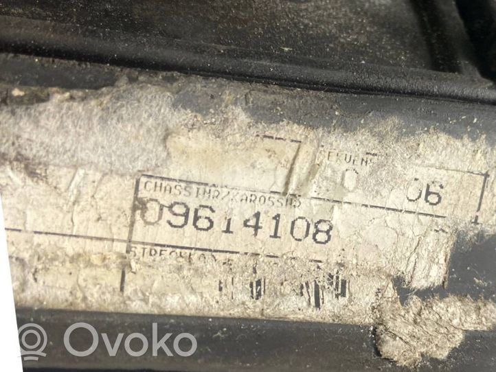 Saab 9-5 Elektryczne lusterko boczne drzwi przednich 09614108