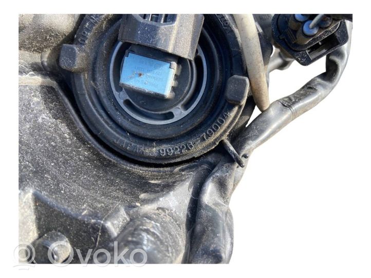 Mazda 6 Lampa przednia 9922679004