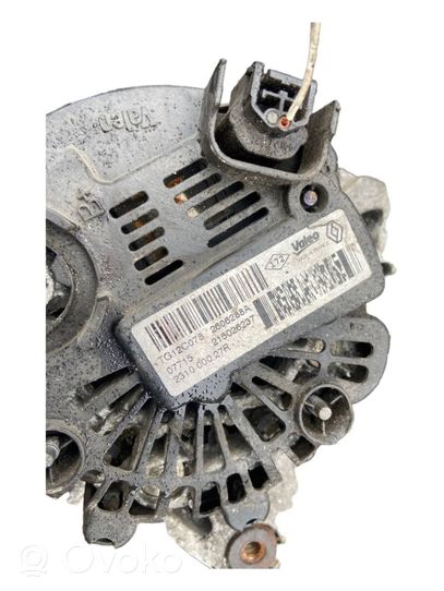 Renault Megane III Generatore/alternatore 2606288A