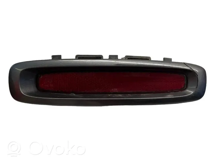 KIA Sorento Odblask lampy tylnej 924703E0