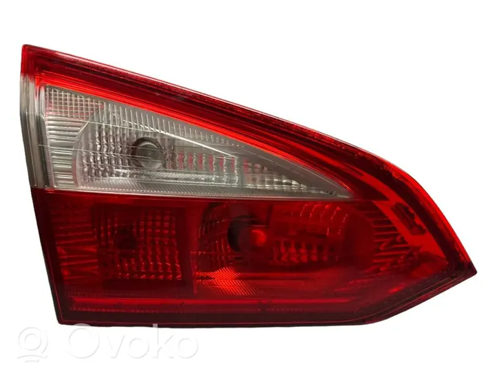 Ford Focus Tailgate rear/tail lights BM5113A603