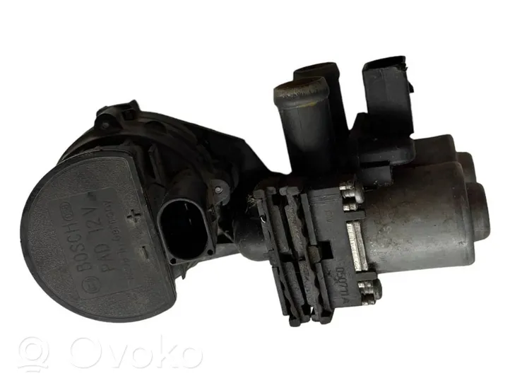 Audi A6 S6 C6 4F Pompe à eau de liquide de refroidissement 0392023007