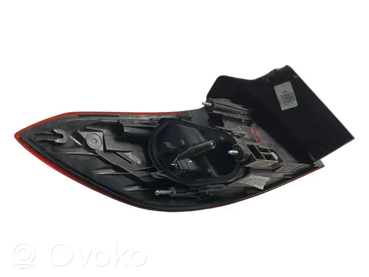 Opel Astra K Rear/tail lights 39077375