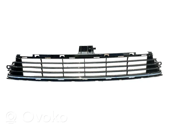 Toyota Auris E180 Grille inférieure de pare-chocs avant 5311202670