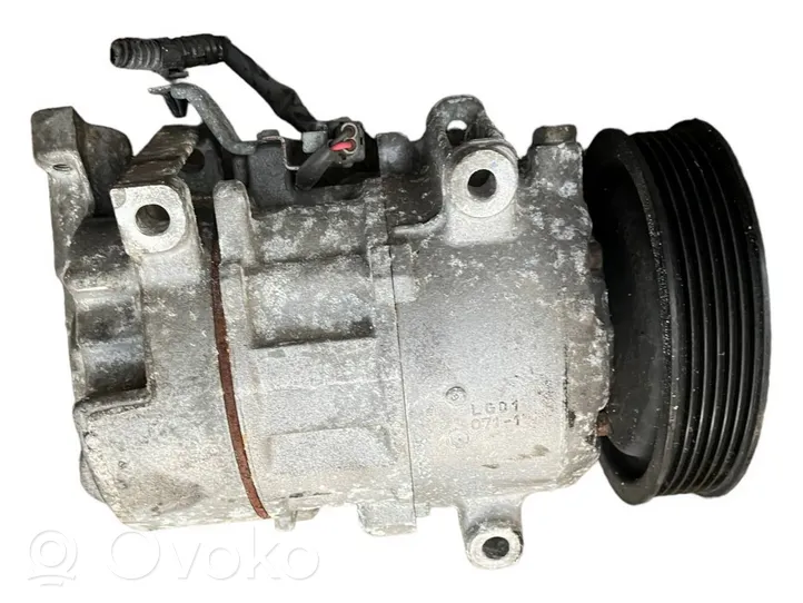 Renault Megane III Air conditioning (A/C) compressor (pump) 8200939386a