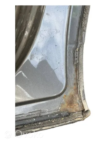 Volkswagen Touareg I Rear door 