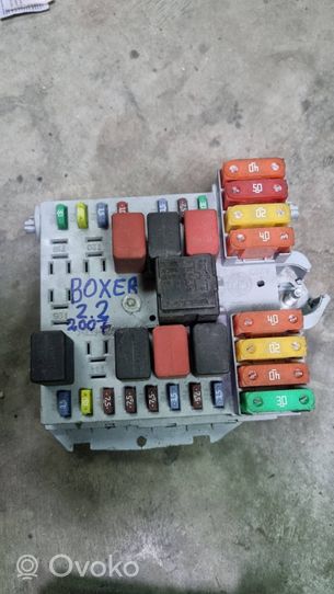 Peugeot Boxer Module de fusibles 1349946080057657