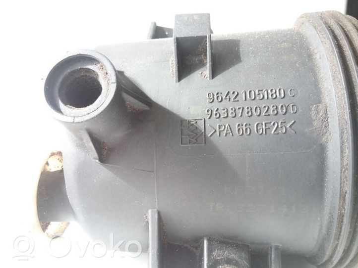 Citroen C8 Support de montage de filtre à carburant 9642105180