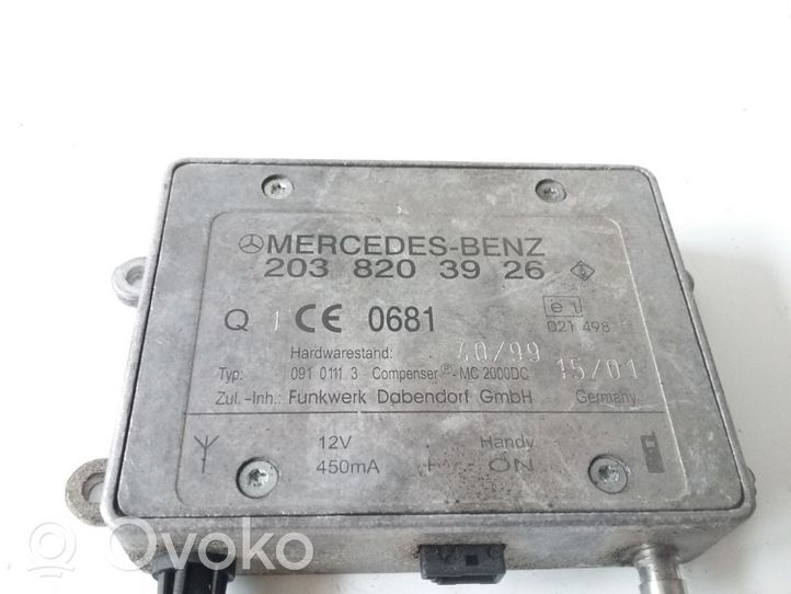 Mercedes-Benz S W220 Amplificador de antena aérea 2038203926