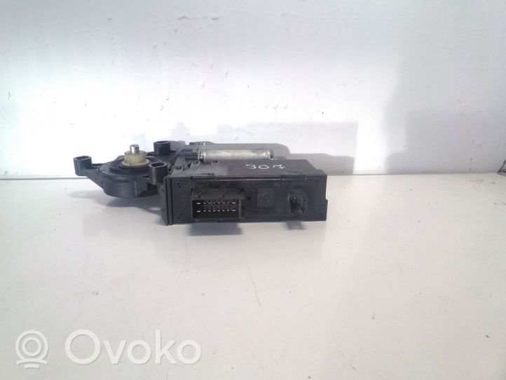 Peugeot 307 Front door window regulator motor 9637130780